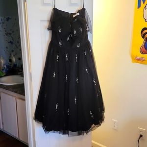 'Off the Shoulder Beaded Chiffon Midi Dress' by MAC DUGGAL (Black/Size 10)